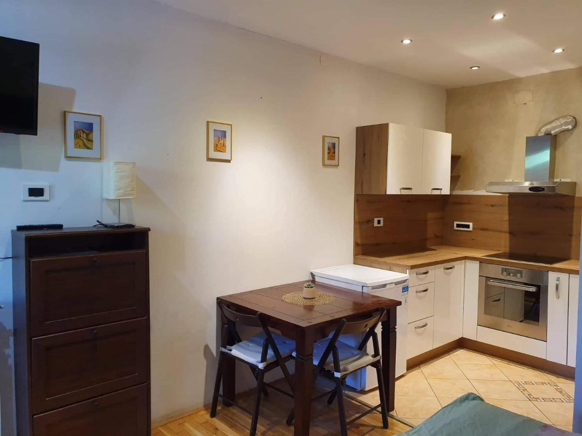 Apartmaji Tim イゾラ エクステリア 写真